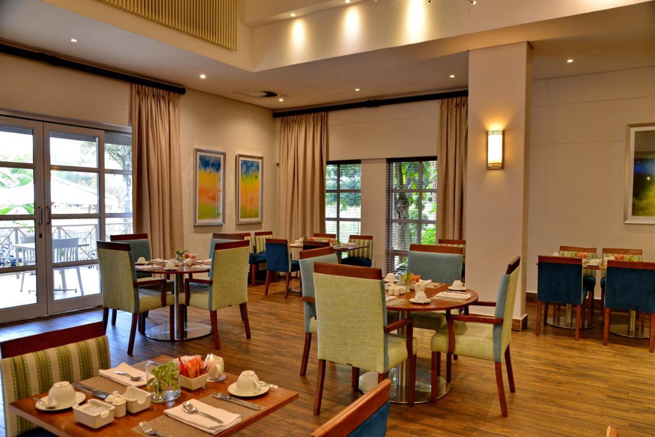 Town Lodge Mbombela Bagian luar foto