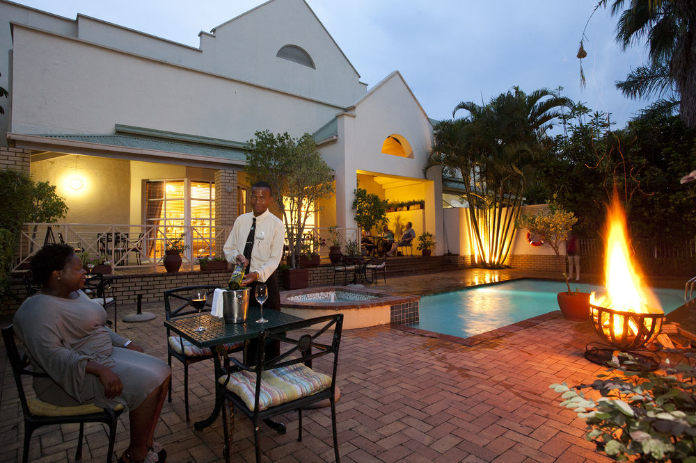 Town Lodge Mbombela Bagian luar foto